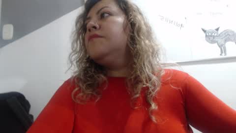 Snapshot of aleja_lollipop chatting on October 2025 06:17:02 PM Aleja online show from October 2025 06:17:02 PM