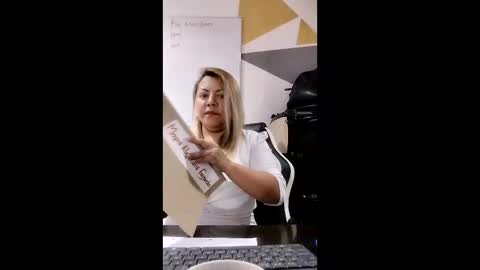 Snapshot of aleja_lollipop chatting on February 2026 02:35:01 PM Aleja online show from February 2026 02:35:01 PM