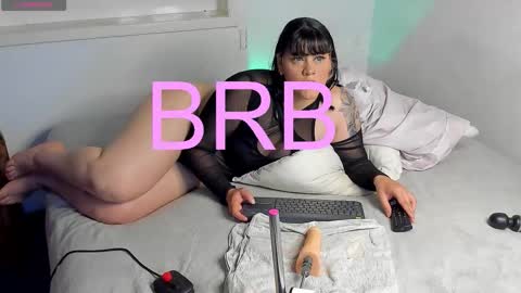 Aleja online show from January 2026 07:39:01 PM