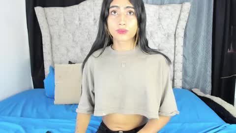 Snapshot of aleja_spearsx chatting on February 2026 12:06:02 PM Alejandra online show from February 2026 12:06:02 PM