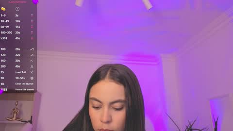 Snapshot of alejaa___ chatting on May 2026 11:30:02 AM Alejandra online show from May 2026 11:30:02 AM