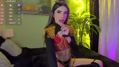 Snapshot of alejaaqueen_ chatting on July 2026 11:51:01 PM Aleja Queen online show from July 2026 11:51:01 PM