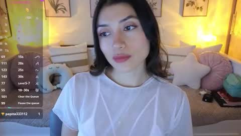 Snapshot of alejandhra chatting on February 2026 12:22:02 PM Alejandhra online show from February 2026 12:22:02 PM