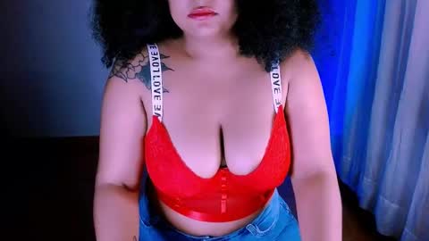 Alejandra  online show from February 2025 02:57:02 AM