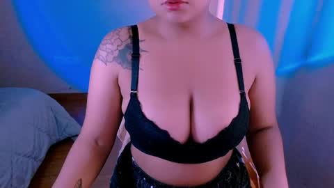 Alejandra  online show from May 2026 09:22:01 PM