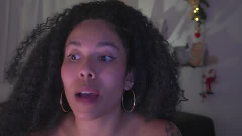 Snapshot of alejandra_kiss98 chatting on December 2024 02:15:01 AM O.F alejandra h1998 stream 300 pm - 1100 pm online show from December 2024 02:15:01 AM