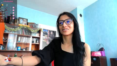 Alejandra online show from December 2024 11:49:02 AM