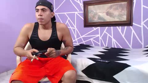 alejandrocock online show from September 2025 01:56:02 PM