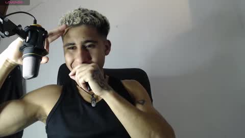 Snapshot of alejandrojf_00 chatting on December 2024 07:32:02 PM Daiki jack online show from December 2024 07:32:02 PM