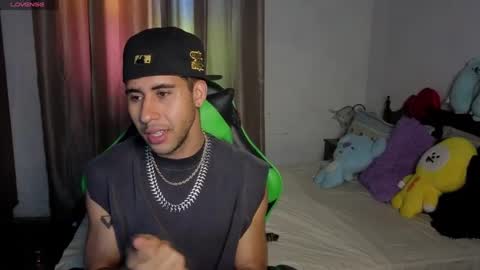 Snapshot of alejandrojf_00 chatting on September 2025 03:15:01 PM Daiki jack online show from September 2025 03:15:01 PM