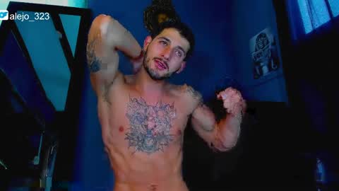 alejo_323__ online show from April 2026 01:52:02 PM