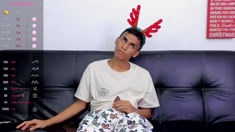 Snapshot of alejo_peverell chatting on December 2024 06:48:01 PM alejo peverell online show from December 2024 06:48:01 PM