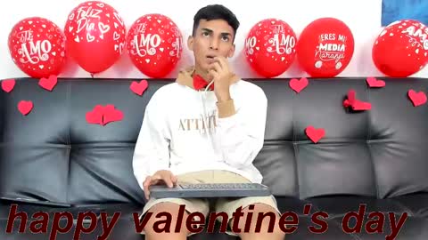 Snapshot of alejo_peverell chatting on February 2025 10:14:02 PM alejo peverell online show from February 2025 10:14:02 PM