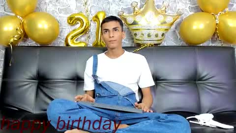 Snapshot of alejo_peverell chatting on September 2025 07:04:02 PM alejo peverell online show from September 2025 07:04:02 PM