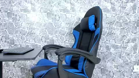 alejo peverell online show from December 2025 07:31:02 PM