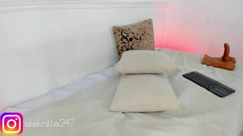 Snapshot of aleksandra_miller chatting on February 2025 03:19:01 PM Aleksandra online show from February 2025 03:19:01 PM