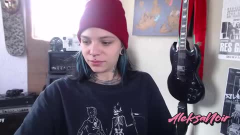 AleksaNoir online show from February 2025 04:41:02 PM