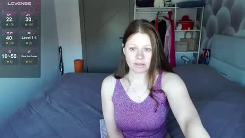 Snapshot of aleksasamui chatting on February 2026 06:33:02 AM Aleksa online show from February 2026 06:33:02 AM