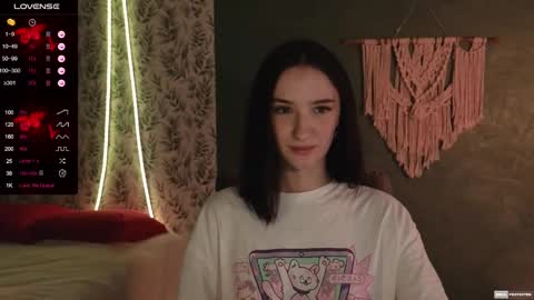 Snapshot of alena_navi chatting on January 2025 10:37:02 PM Alena online show from January 2025 10:37:02 PM