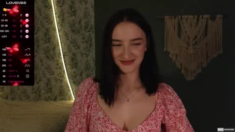 Snapshot of alena_navi chatting on January 2025 09:55:02 PM Alena online show from January 2025 09:55:02 PM