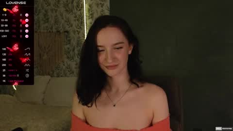 Snapshot of alena_navi chatting on March 2025 05:29:01 PM Alena online show from March 2025 05:29:01 PM