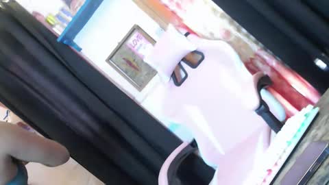 Kimmygirl online show from May 2026 05:14:01 AM