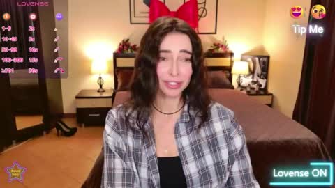 AlenaCoplan online show from April 2026 06:23:01 PM