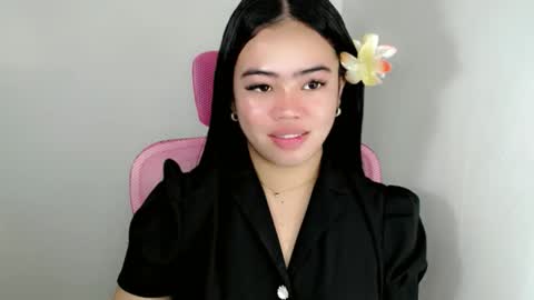 Snapshot of alesha_vibe_me chatting on May 2026 01:50:02 PM alesha_vibe_me online show from May 2026 01:50:02 PM