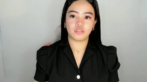Snapshot of alesha_vibe_me chatting on June 2026 03:14:02 PM alesha_vibe_me online show from June 2026 03:14:02 PM