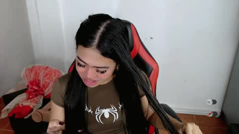 Snapshot of alesha_vibe_me chatting on July 2026 05:41:01 PM alesha_vibe_me online show from July 2026 05:41:01 PM
