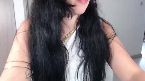 Aleska online show from March 2026 05:49:01 PM