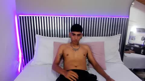 Snapshot of alessandro_blake chatting on May 2026 01:50:02 PM Alessandro online show from May 2026 01:50:02 PM