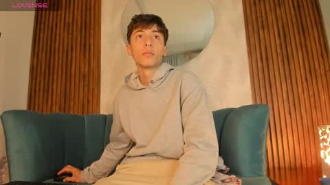 Alessandro Dybala online show from February 2025 05:54:01 PM