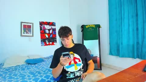 Snapshot of alessandro_dybala chatting on May 2026 12:44:01 PM Alessandro Dybala online show from May 2026 12:44:01 PM
