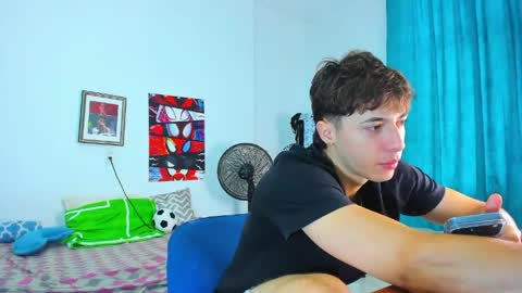 Snapshot of alessandro_dybala chatting on May 2026 01:04:02 PM Alessandro Dybala online show from May 2026 01:04:02 PM