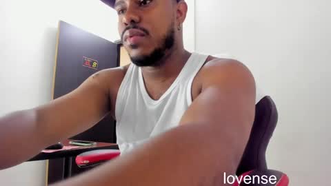 Snapshot of alessandro_hamed chatting on June 2026 02:41:02 PM alessandro hamed online show from June 2026 02:41:02 PM
