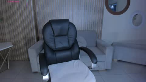 ALESSA ROMERO  online show from November 2025 08:12:01 PM