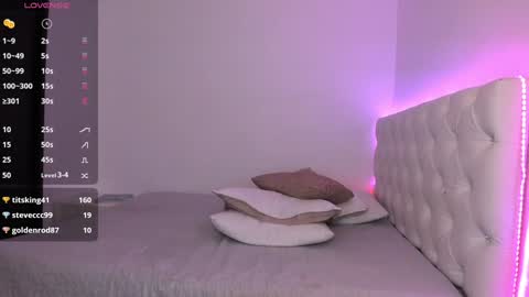 Snapshot of alessiabaum18 chatting on December 2024 07:36:01 AM CATA online show from December 2024 07:36:01 AM