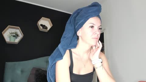 alesys69 online show from January 2025 11:54:01 AM