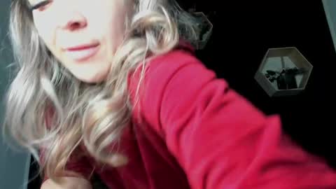 alesys69 online show from April 2026 09:59:02 PM