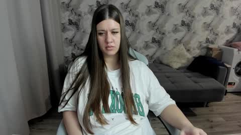 Aletta Oushen online show from March 2026 12:11:01 PM