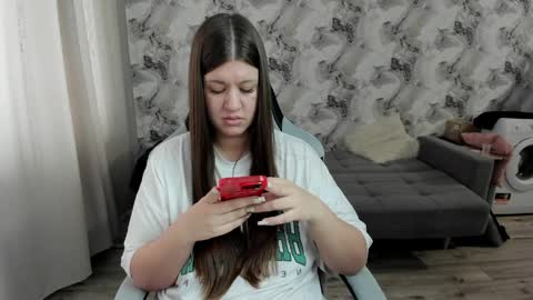 Aletta Oushen online show from March 2026 08:09:02 AM