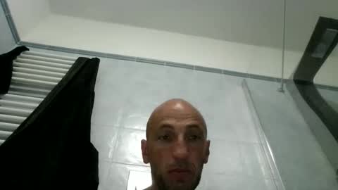 alex120475 online show from April 2026 08:48:01 AM