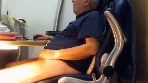 alex47100 online show from February 2025 02:53:02 PM