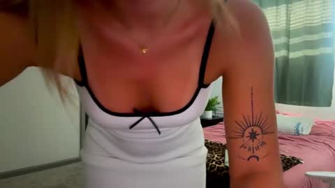 alex  online show from December 2024 05:11:01 PM