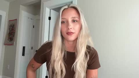 alex  online show from September 2025 05:47:02 PM