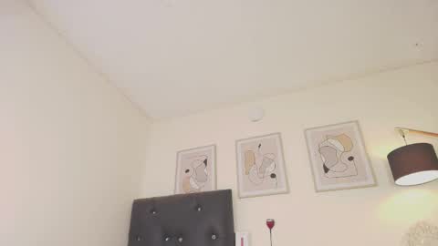 Alexa online show from January 2025 06:49:01 PM