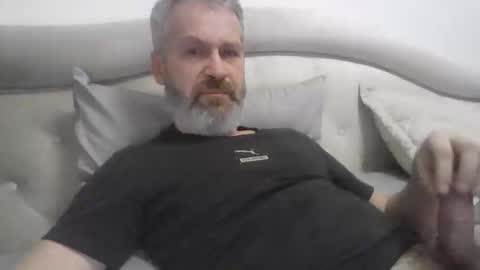 Snapshot of alex80581 chatting on November 2025 08:18:02 PM Alexey online show from November 2025 08:18:02 PM