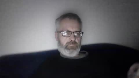 Snapshot of alex80581 chatting on April 2026 08:32:01 PM Alexey online show from April 2026 08:32:01 PM