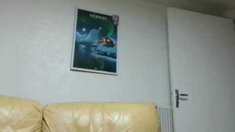 Alex83530 online show from December 2024 11:06:02 PM